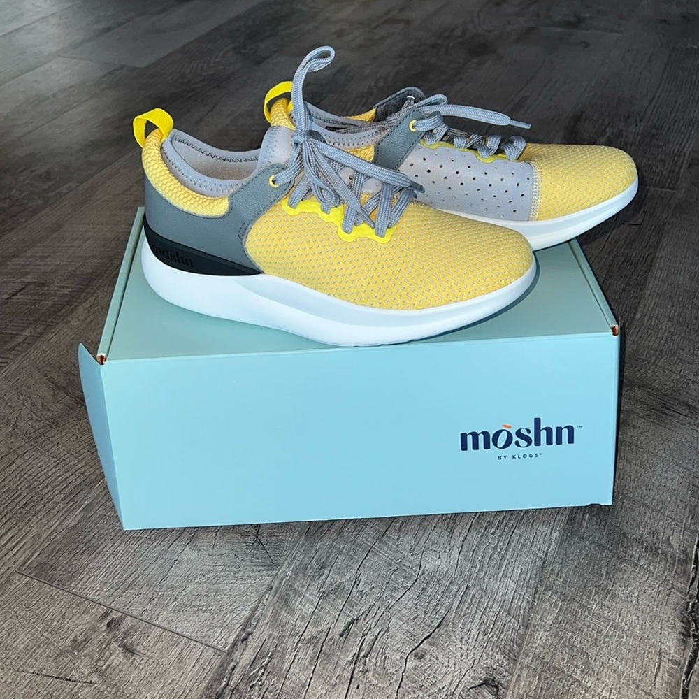NWT Moshn Rhythm